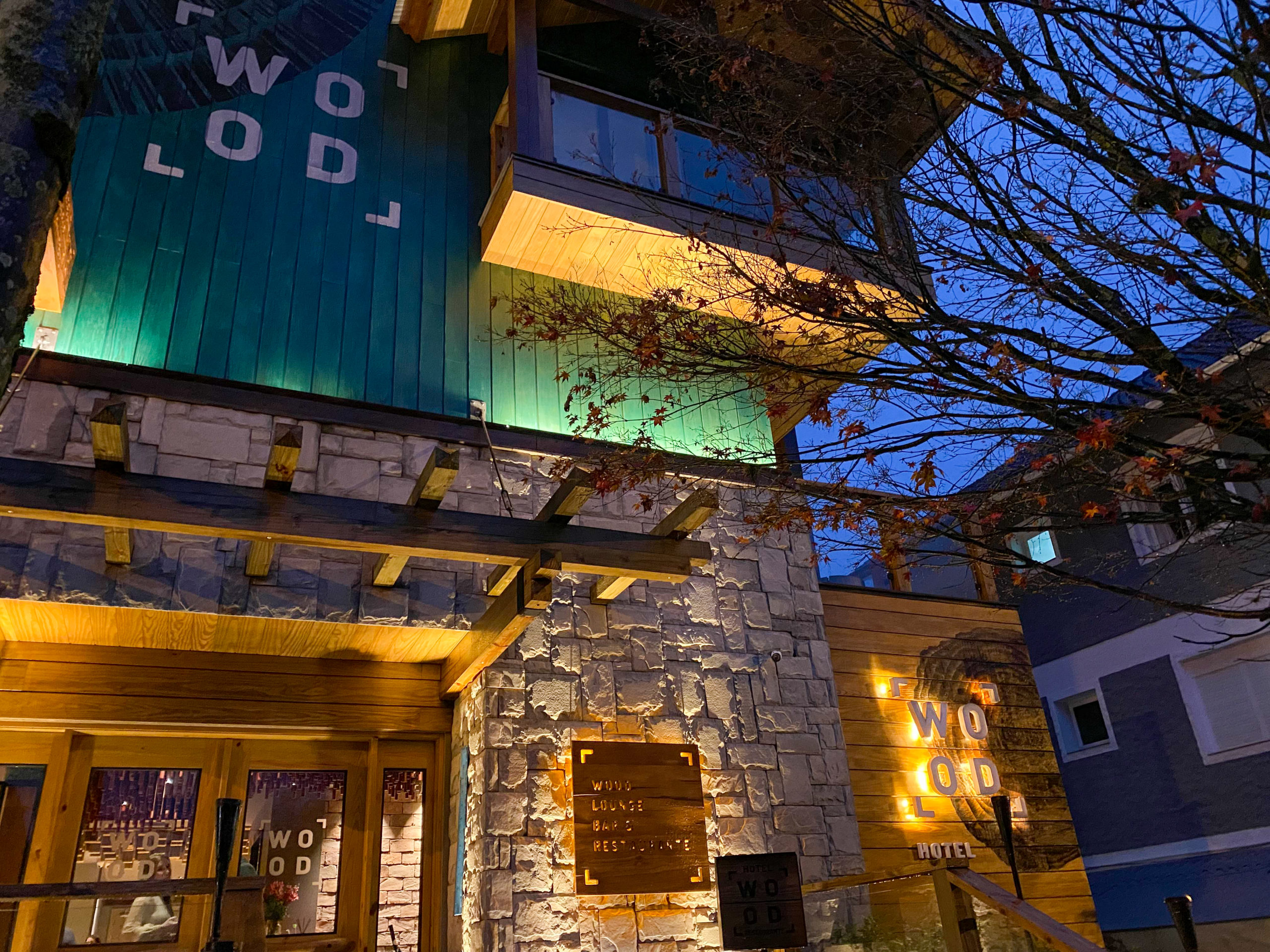 Hotel Wood Fachada